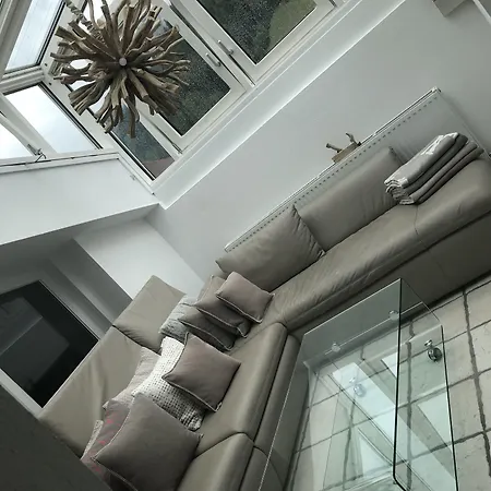 ホテル Amdorfplatzsuites B&b- Adultsfriendly サンクト・アントン・アム・アールベルク