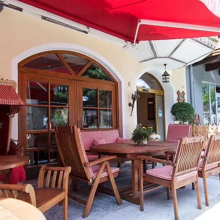 Hotel am Dorfplatz Hotel 4*