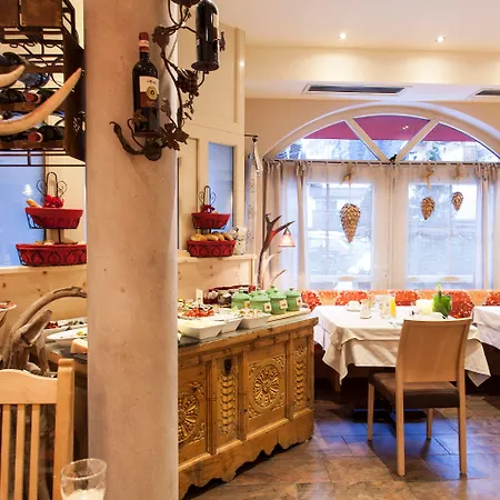 Amdorfplatzsuites B&b- Adultsfriendly Sankt Anton am Arlberg