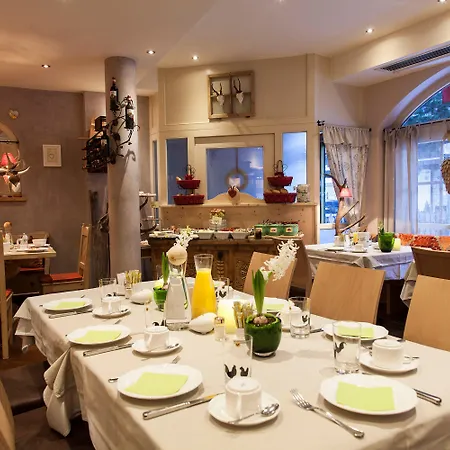 Am Dorfplatz - Adults Friendly St. Anton am Arlberg