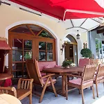 Amdorfplatzsuites B&b- Adultsfriendly Hotell 4*