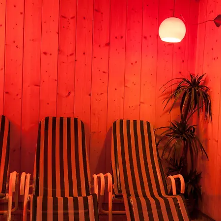 Amdorfplatzsuites B&b- Adultsfriendly Hotel