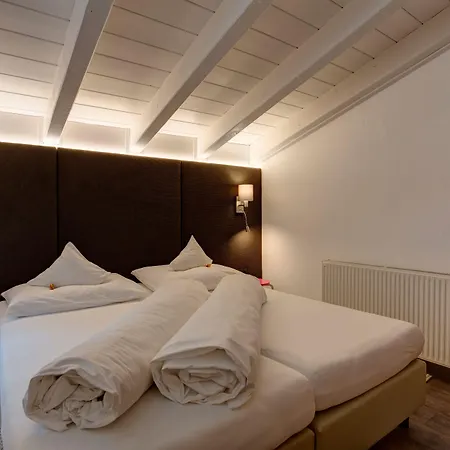 Amdorfplatzsuites B&b- Adultsfriendly