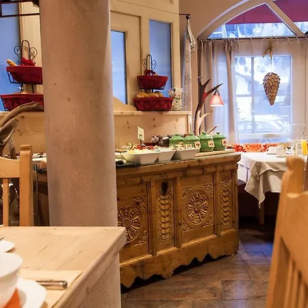 Am Dorfplatz Suites - Adults Friendly 圣安东阿尔贝格
