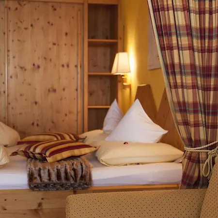 Am Dorfplatz Suites - Adults Friendly 酒店 圣安东阿尔贝格